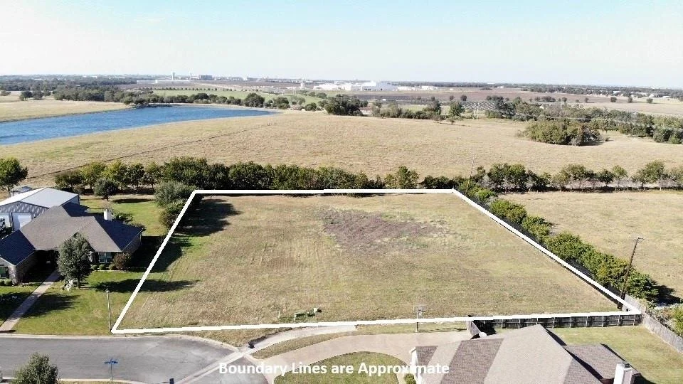 Unit for sale at 1201 Valhalla Park, Robinson, TX 76706