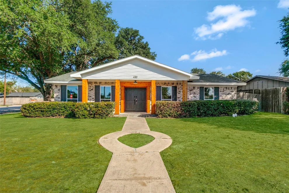 Unit for sale at 430 Worcester Way, Richardson, TX 75080
