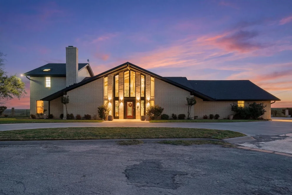 Unit for sale at 1505 Hillcrest Street, Coleman, TX 76834