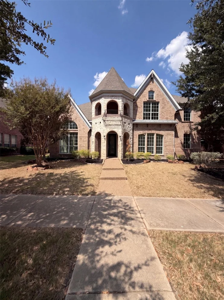 Unit for sale at 2716 Dearborn Lane, Frisco, TX 75036
