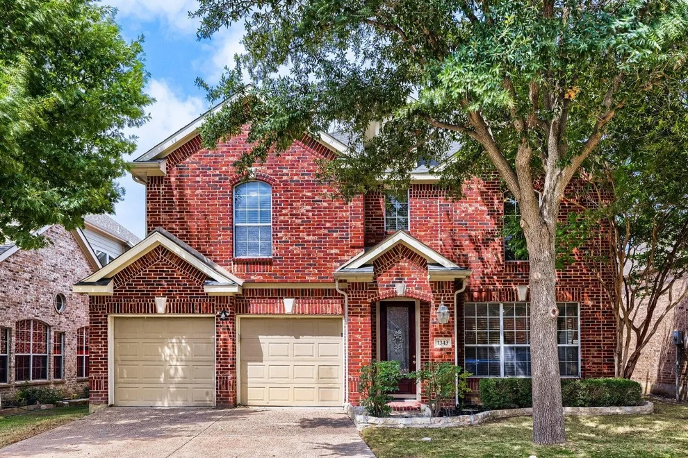 Unit for sale at 1343 Valley Vista Drive, Irving, TX 75063