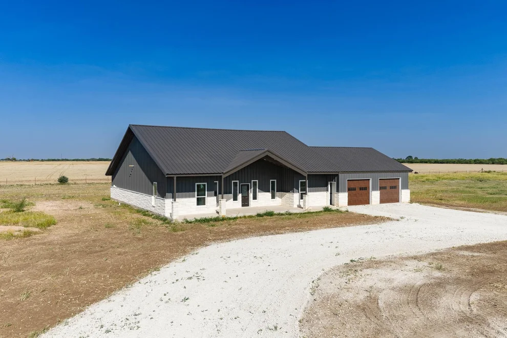 Unit for sale at 12274 PR 319, Hawley, TX 79525