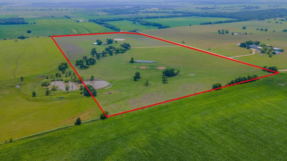 Unit for sale at 3053 Hobby Creek Road, Burlington, TX 76519