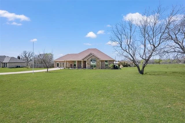 Unit for sale at 169 Savannah Drive, Weatherford, TX 76087
