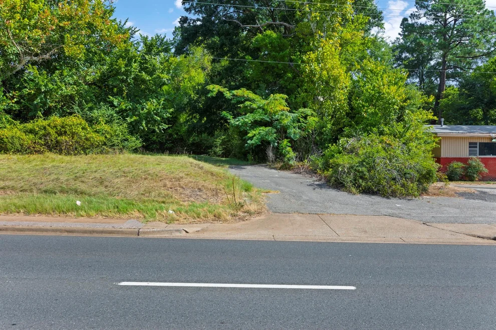 Unit for sale at 5217 W Marshall Avenue, Longview, TX 75604