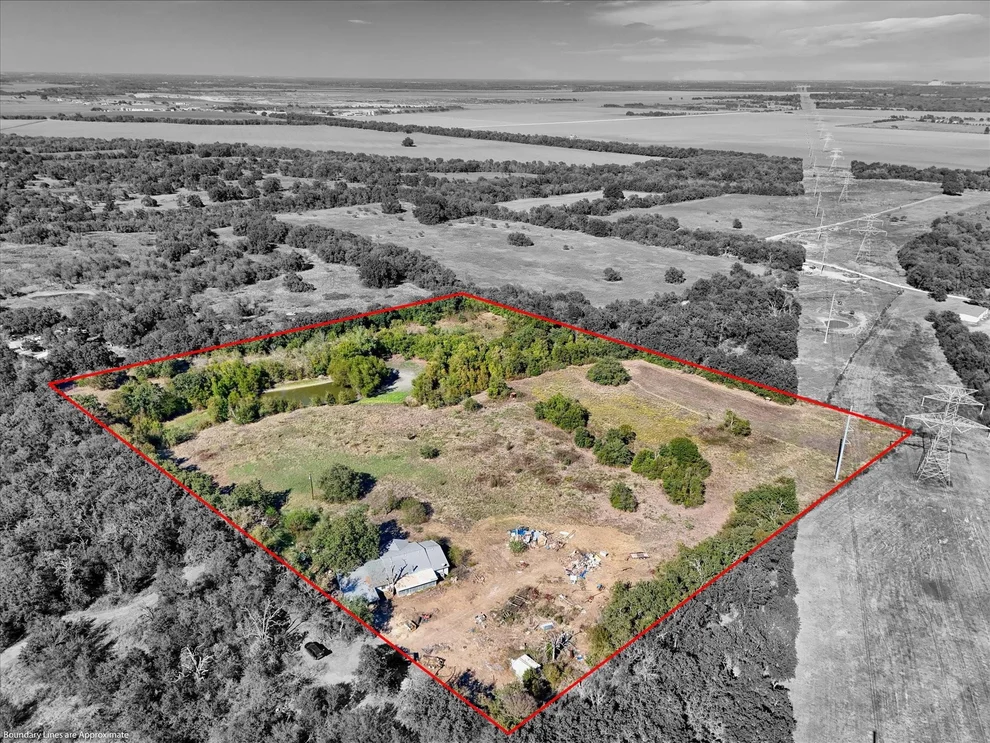 Unit for sale at 227 Fm 2839, Lorena, TX 76655