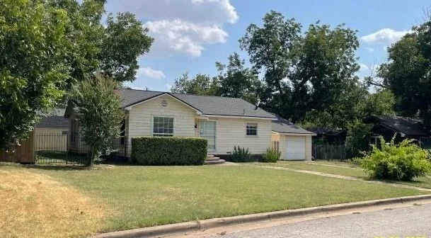 Unit for sale at 2332 Glencrest Drive, Fort Worth, TX 76119
