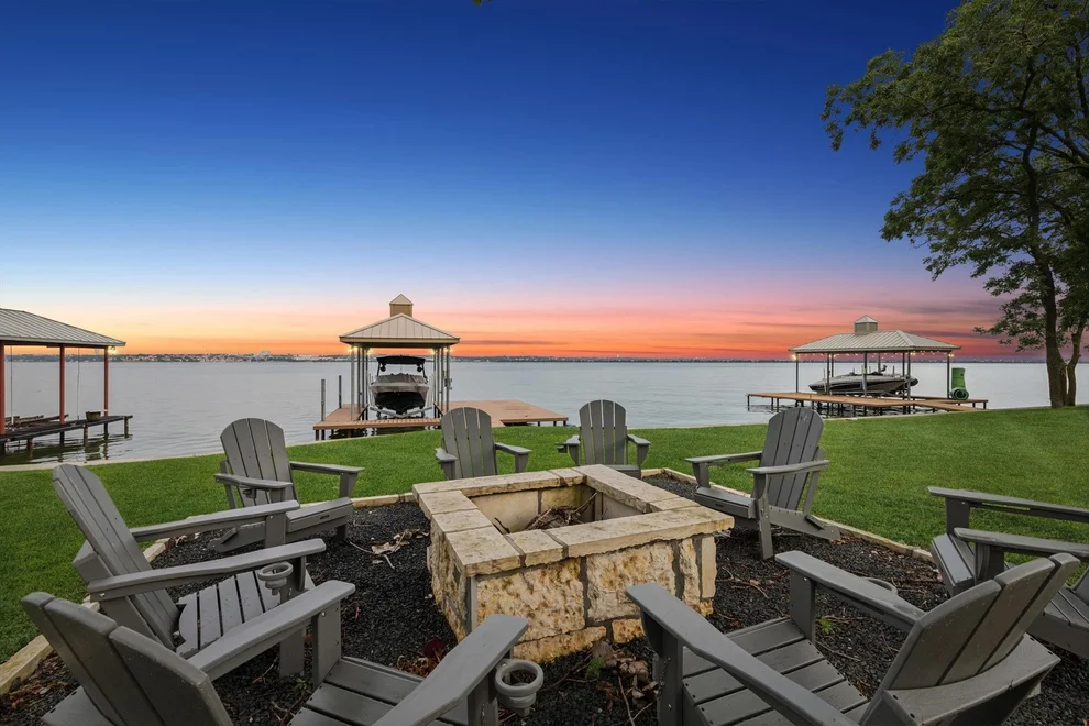 Unit for sale at 4414 Scenic Drive, Rowlett, TX 75088