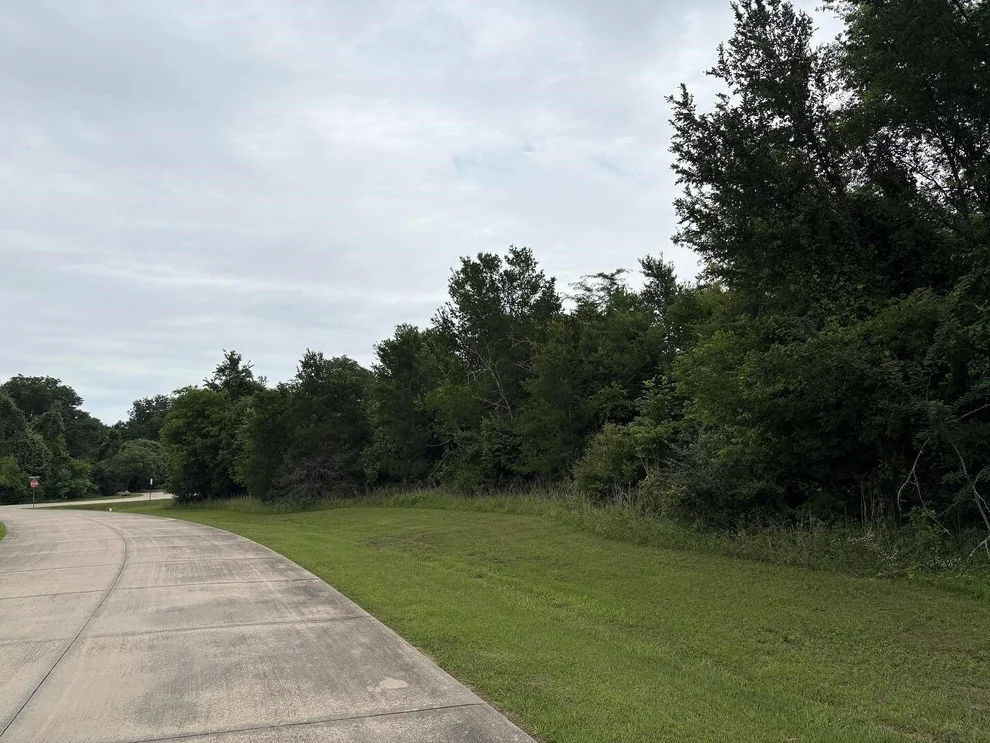 Unit for sale at 1757 Canyon Lake Road, Wills Point, TX 75169