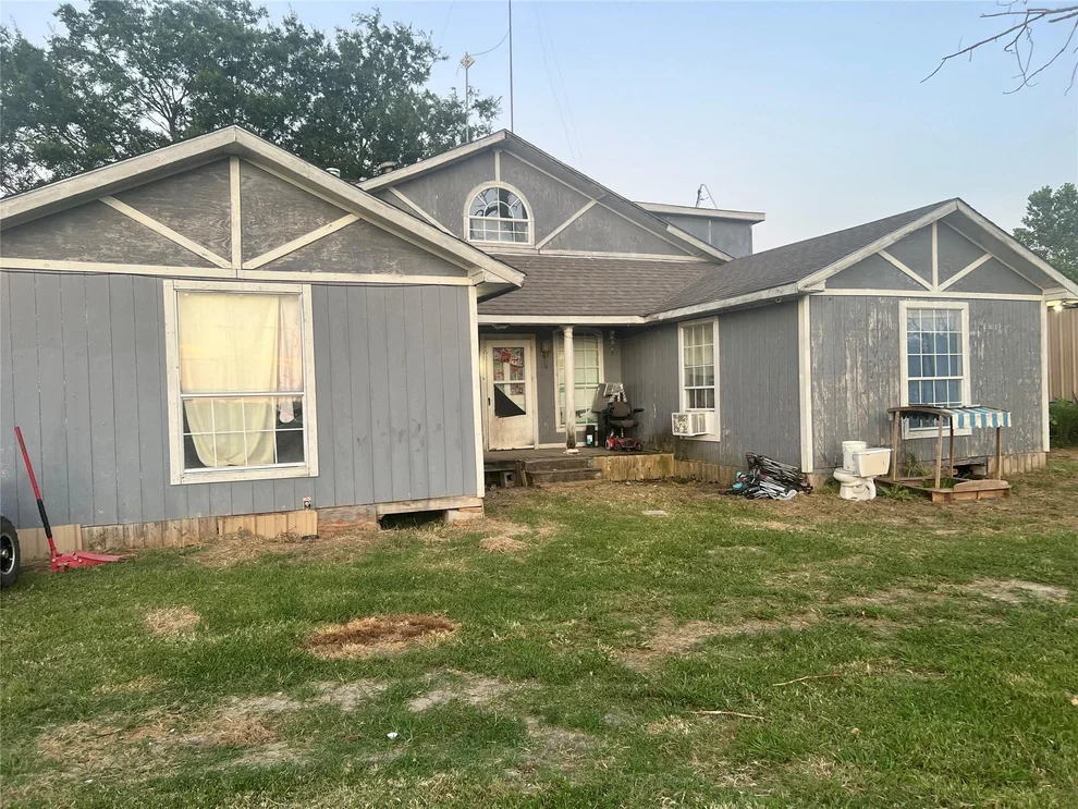 Unit for sale at 8103 Harden Oaks, Quinlan, TX 75474