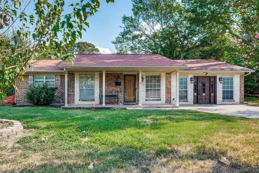 Unit for sale at 7008 Beaty Street, Fort Worth, TX 76112