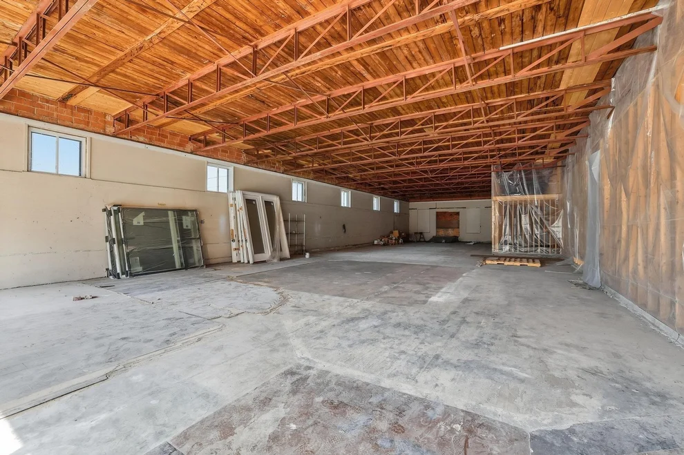 Unit for sale at 211 W Lamar Street, Sherman, TX 75090