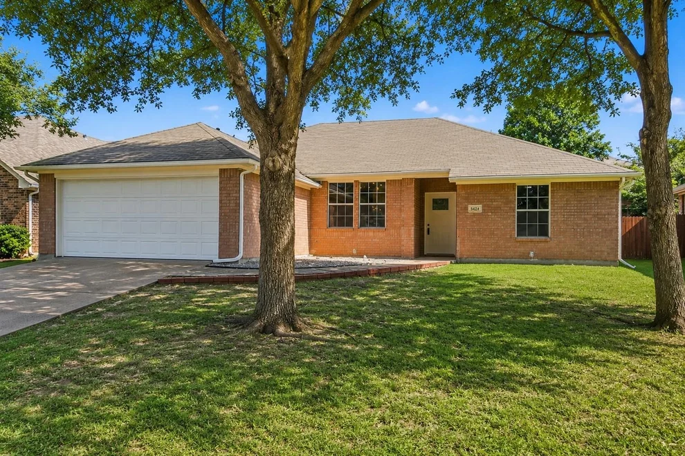 Unit for sale at 5424 Appalachian Way, Fort Worth, TX 76123