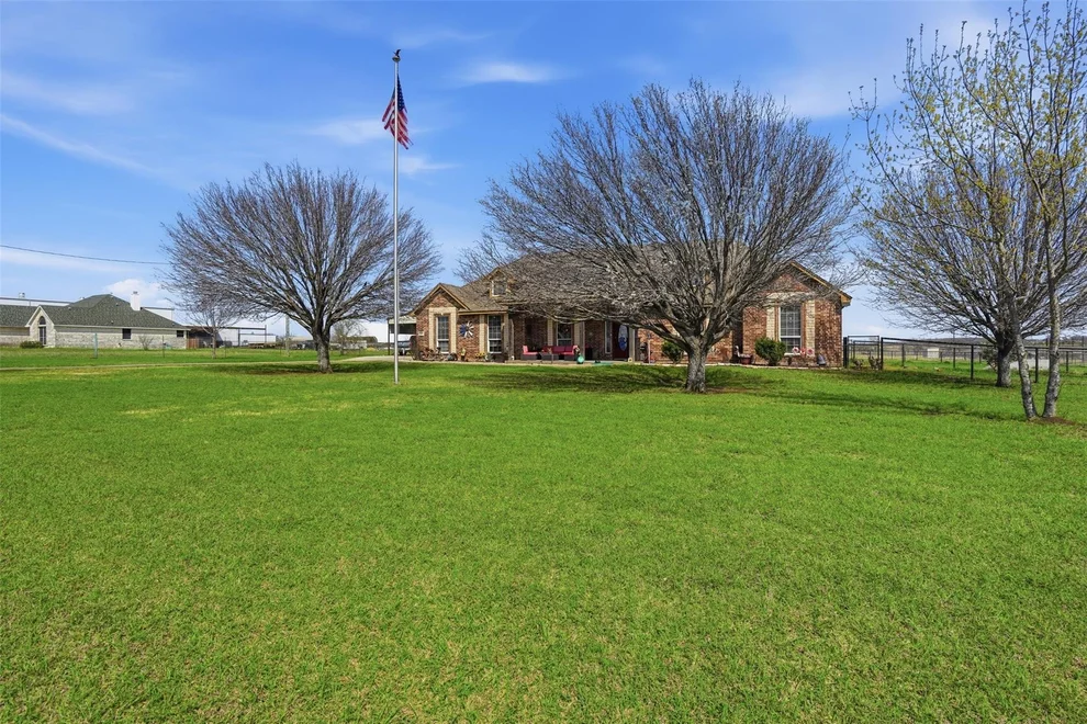 Unit for sale at 7229 County Road 1205, Rio Vista, TX 76093