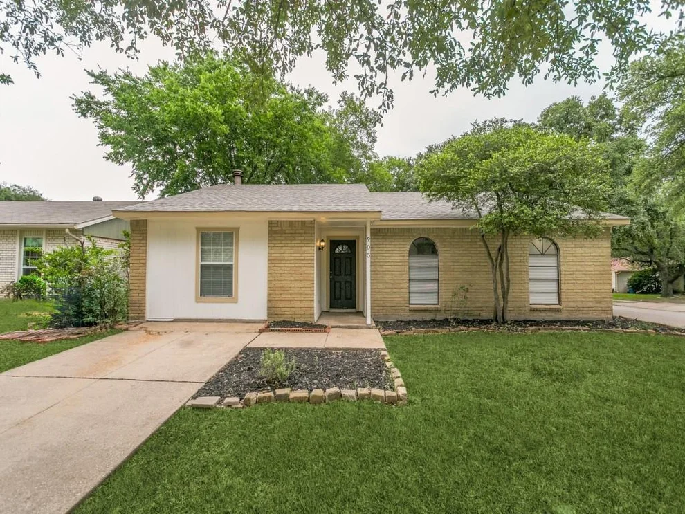 Unit for sale at 905 Hawthorne Drive, Allen, TX 75002