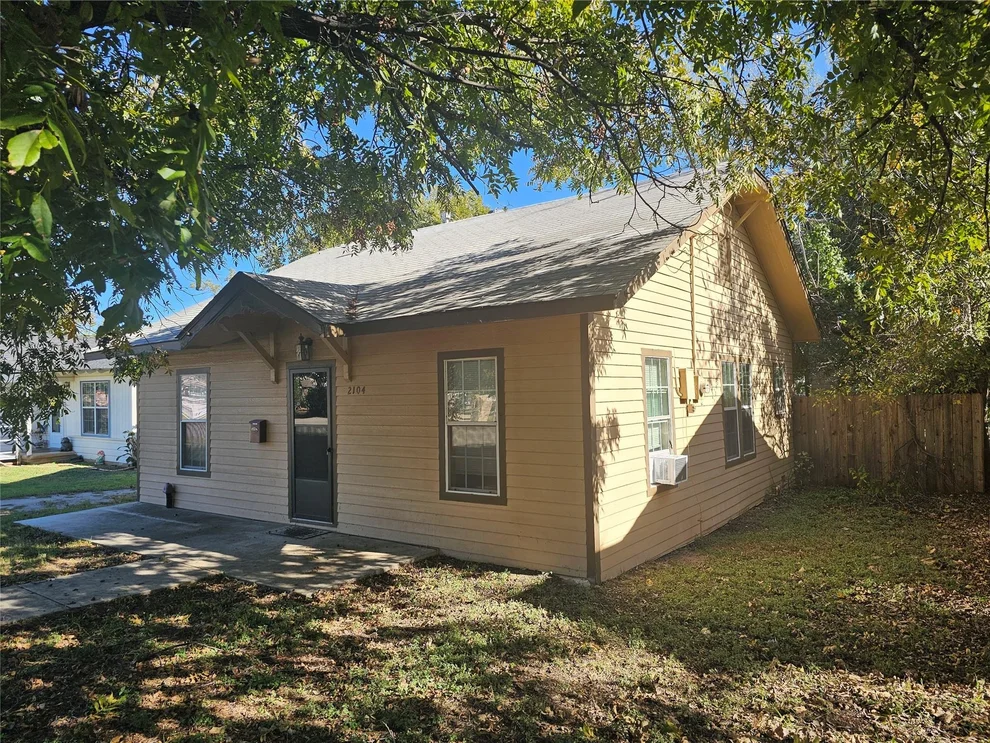 Unit for sale at 2104 Avenue E, Brownwood, TX 76801