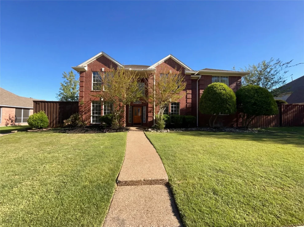 Unit for sale at 3421 Sandy Trail Lane, Plano, TX 75023