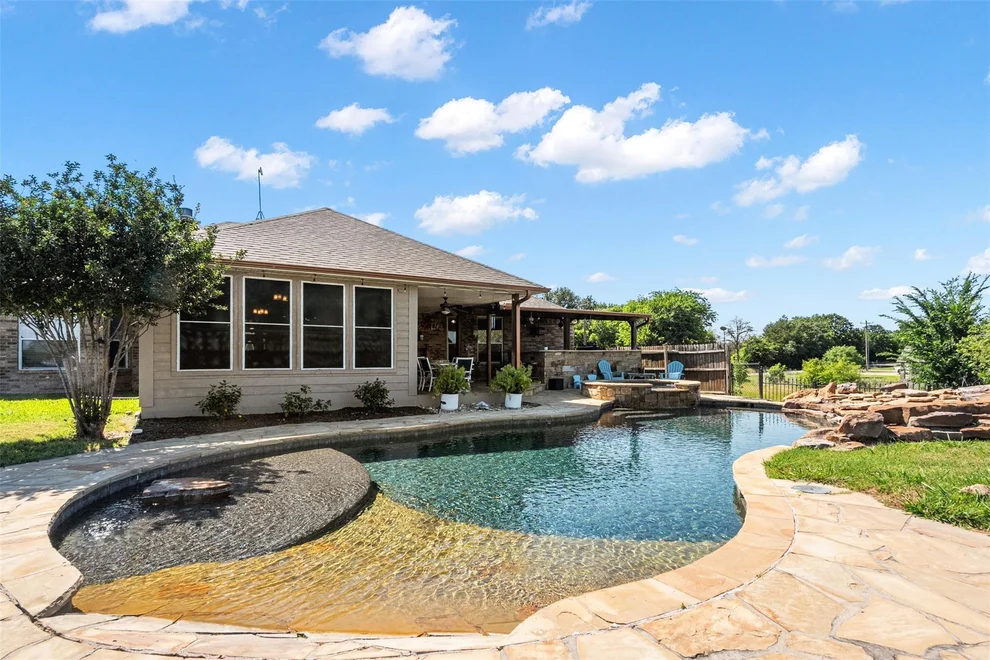 Unit for sale at 15401 County Road 4052, Kemp, TX 75143