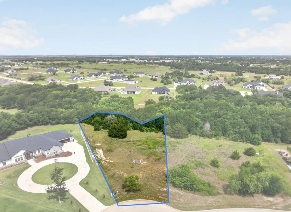 Unit for sale at 4174 weeping oak, Royse City, TX 75189