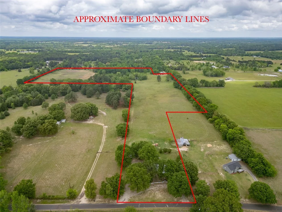 Unit for sale at 401 County Road 3114, Quitman, TX 75783