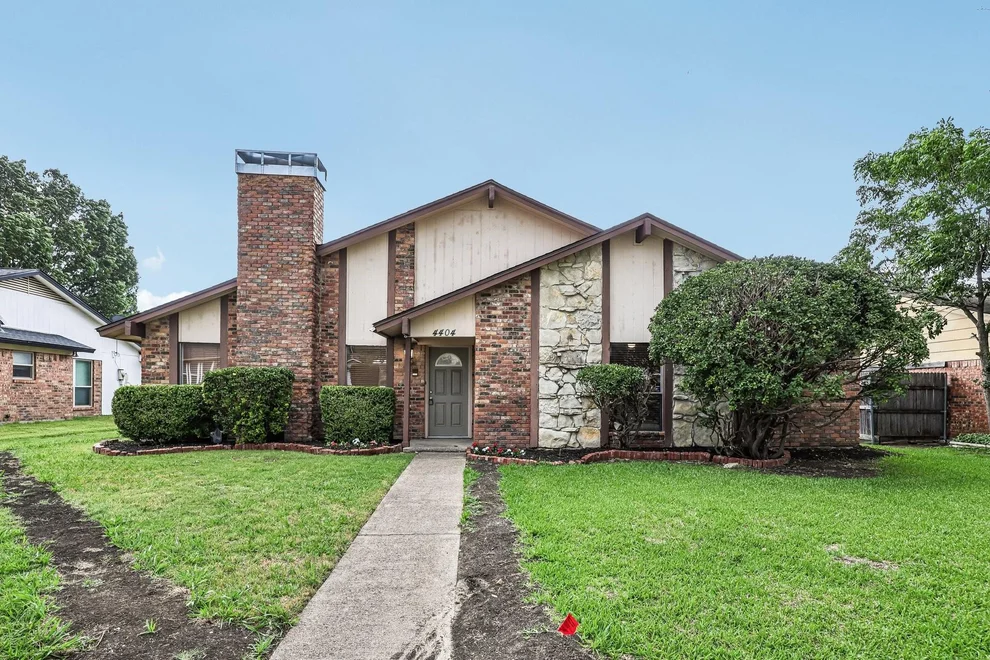 Unit for sale at 4404 Cleveland Drive, Plano, TX 75093