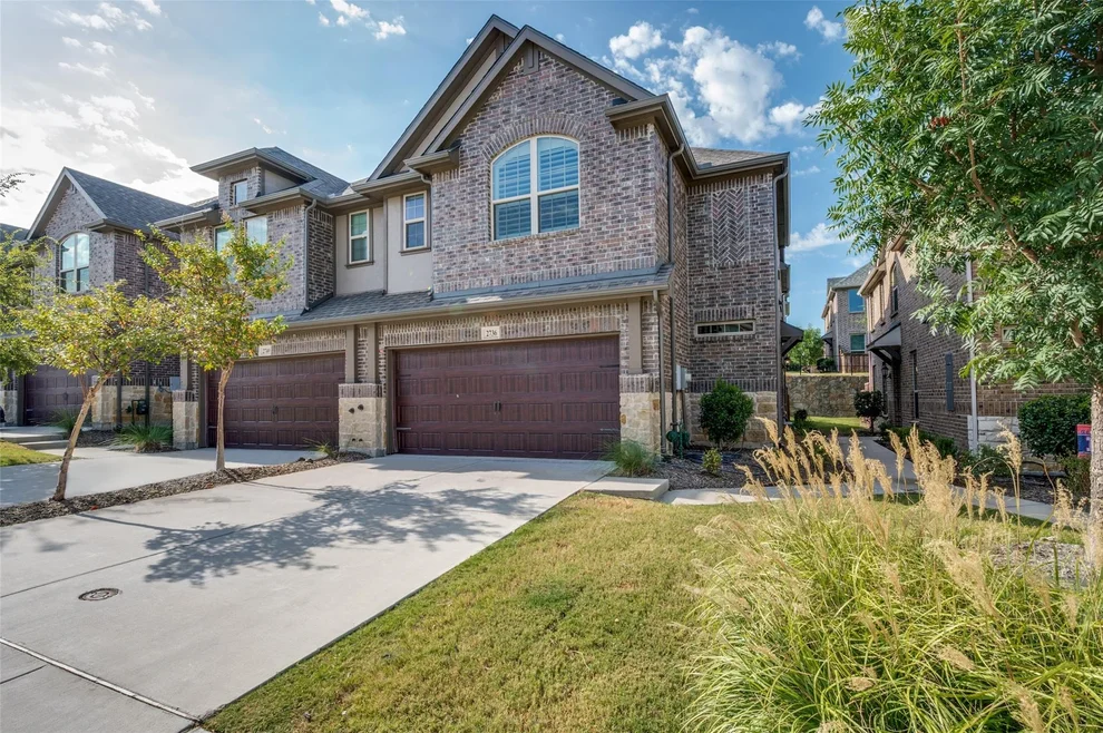 Unit for sale at 2736 Majesty Drive, Little Elm, TX 75068