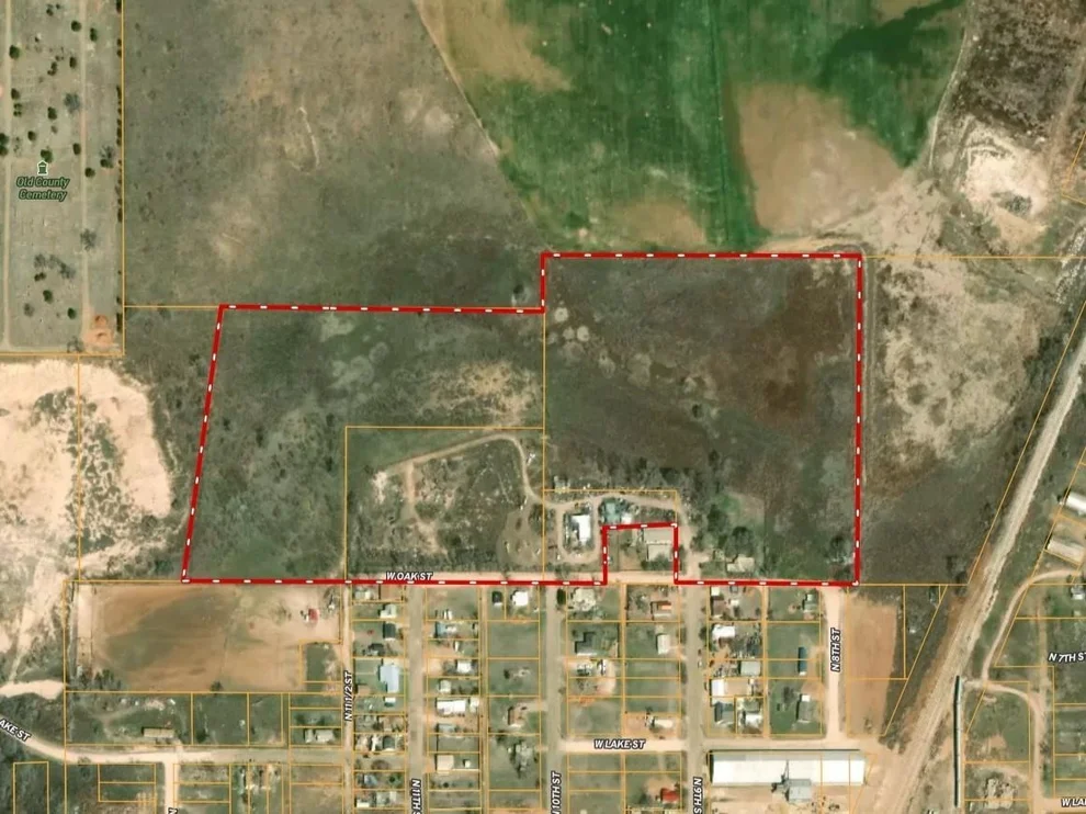 Unit for sale at 701 E Oak Street, Brownfield, TX 79316