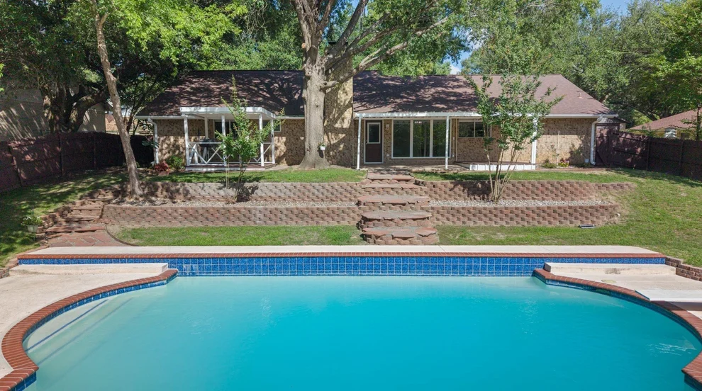 Unit for sale at 110 Linda Lane, Athens, TX 75751