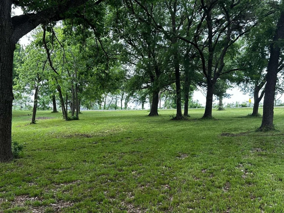Unit for sale at 505 Paxton Road, Gunter, TX 75058