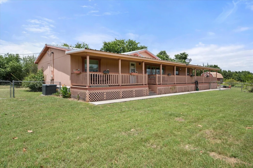 Unit for sale at 5144 S Fm 55, Blooming Grove, TX 76626
