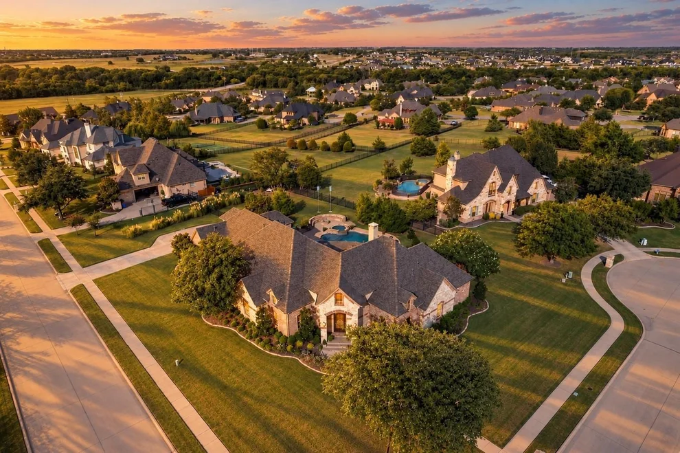 Unit for sale at 1 Clements Court, Heath, TX 75032