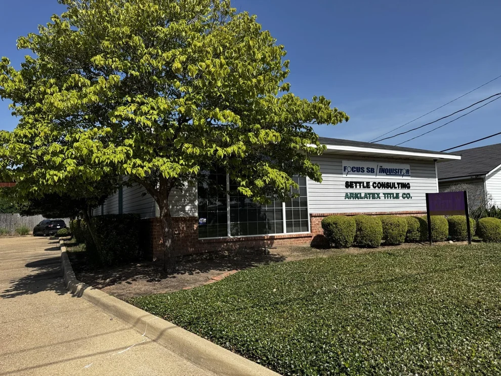Unit for sale at 1915 Citizens Bank Drive, Bossier City, LA 71111