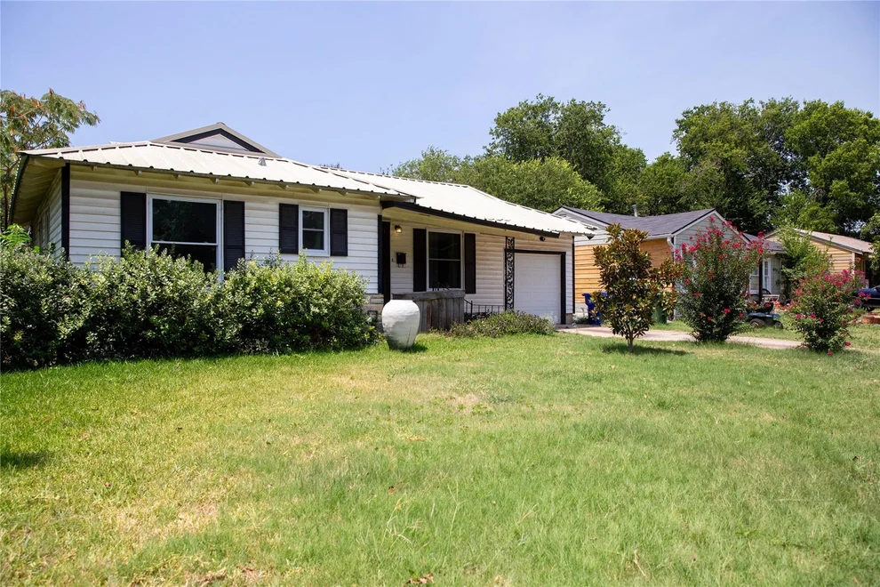 Unit for sale at 2004 N 40th Street, Waco, TX 76707