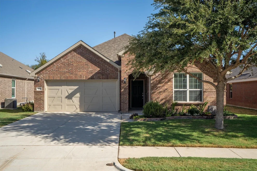 Unit for sale at 6424 Roaring Creek, Denton, TX 76226