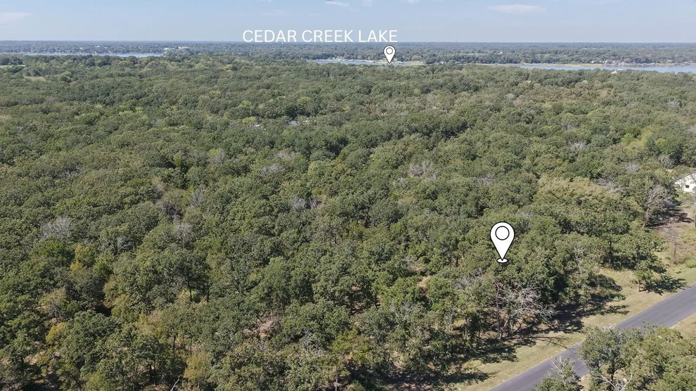 Unit for sale at 6923 Lakeshore Way, Malakoff, TX 75148