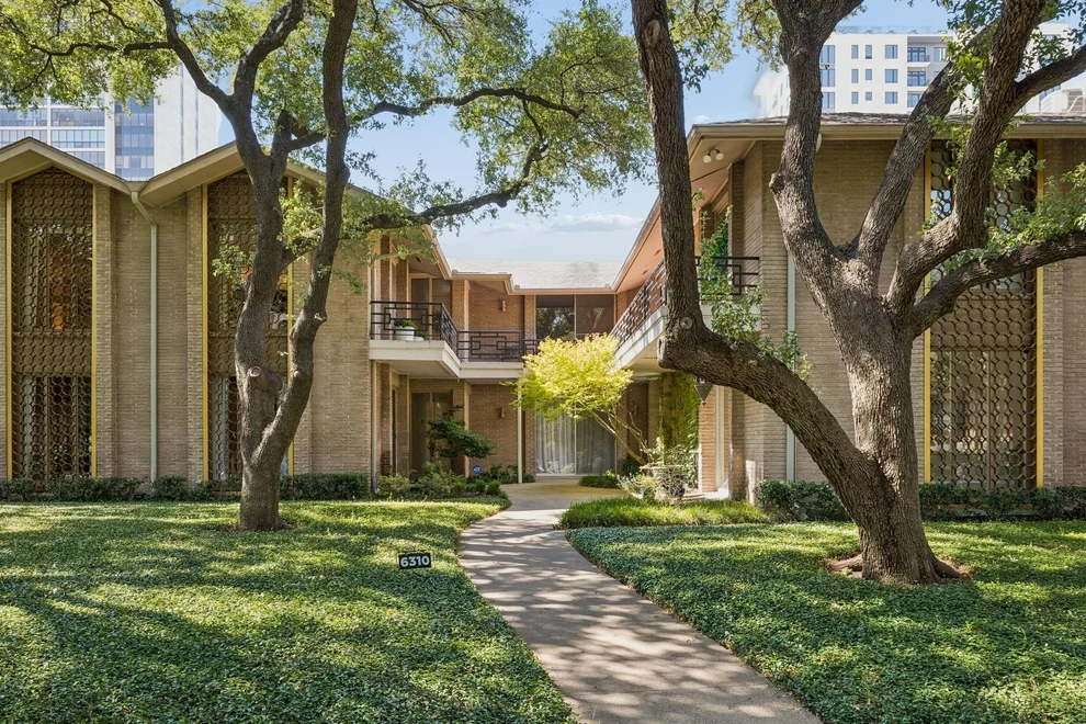 Unit for sale at 6310 Bandera Avenue, Dallas, TX 75225