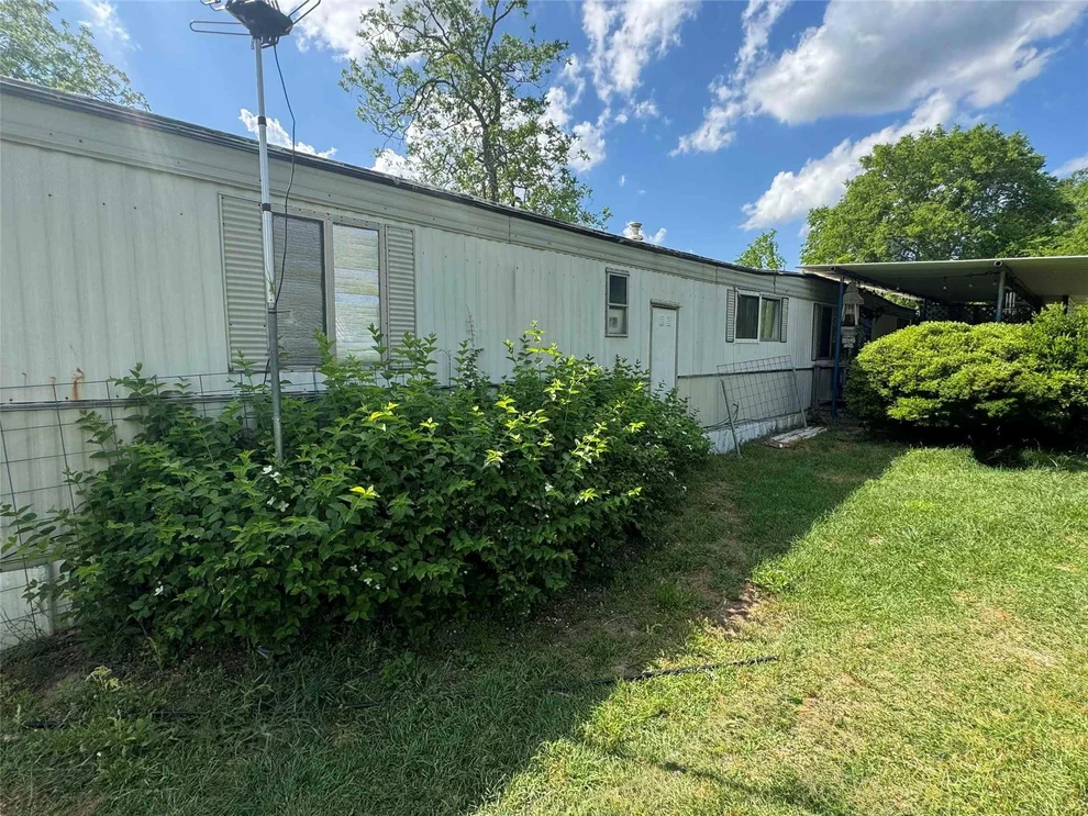 Unit for sale at 1103 Long Street, Gladewater, TX 75647