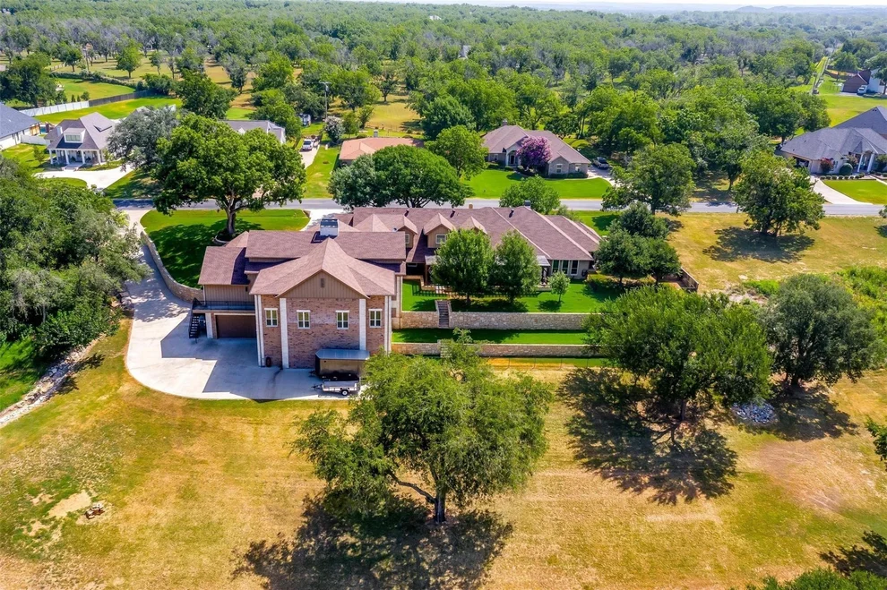 Unit for sale at 9310 Bellechase Road, Granbury, TX 76049