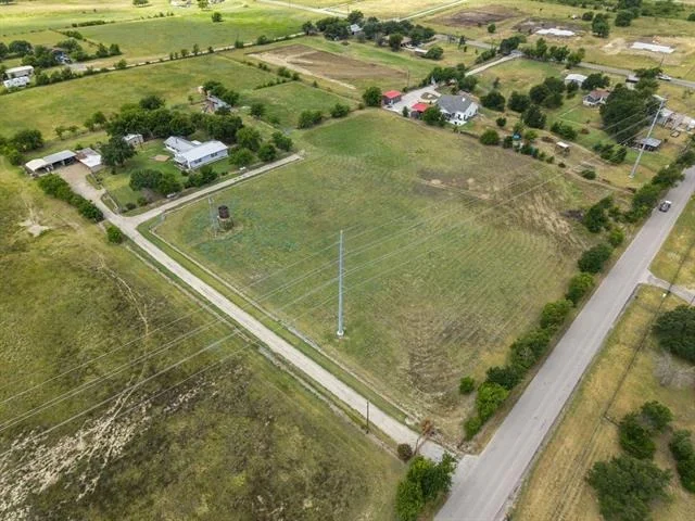 Unit for sale at 6550 Veal Station Road, Weatherford, TX 76085