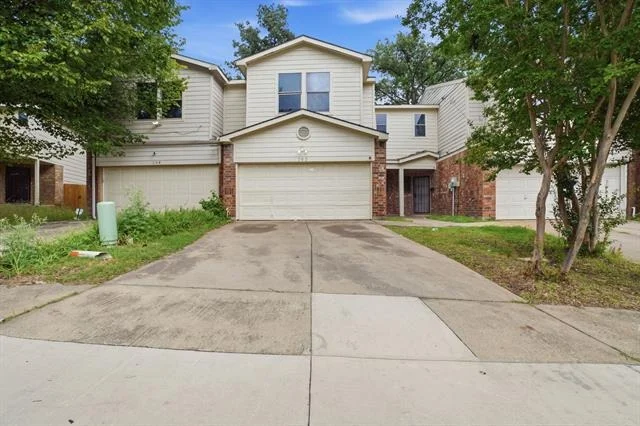 Unit for sale at 202 Creek Cove Drive, Dallas, TX 75217