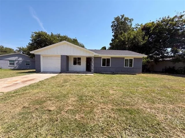 Unit for sale at 2505 Plaza Street, Arlington, TX 76010