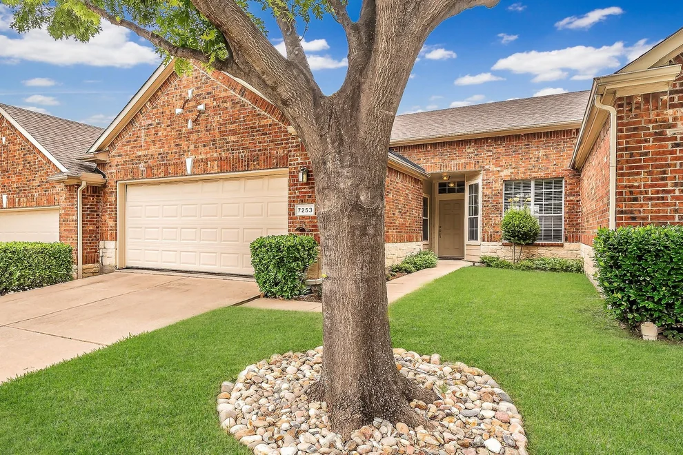 Unit for sale at 7253 Bianca Lane, Plano, TX 75093