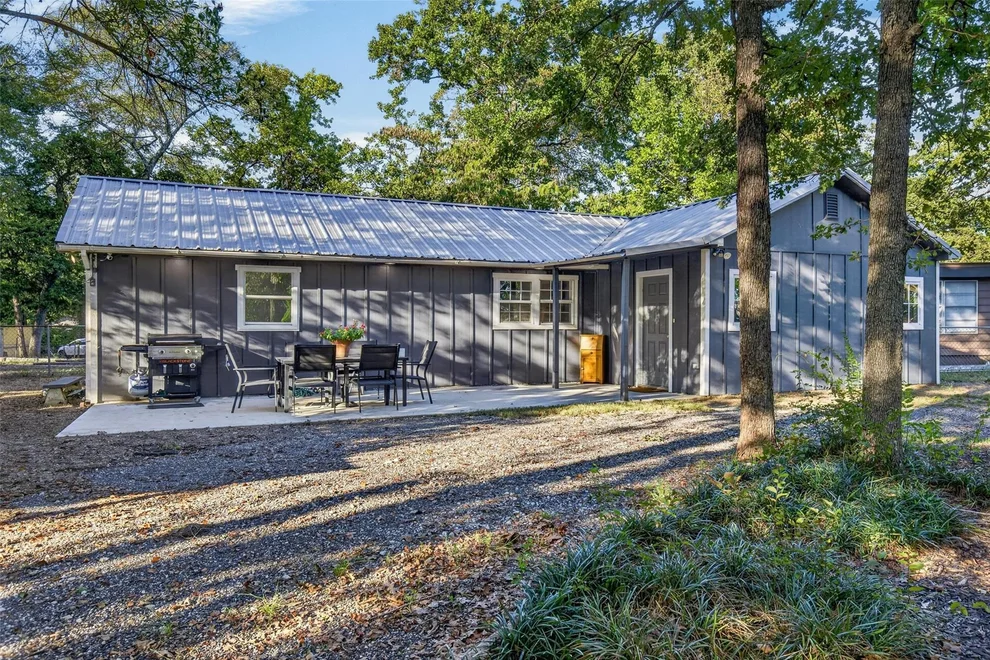Unit for sale at 139 Wedgewood Loop, Mabank, TX 75156