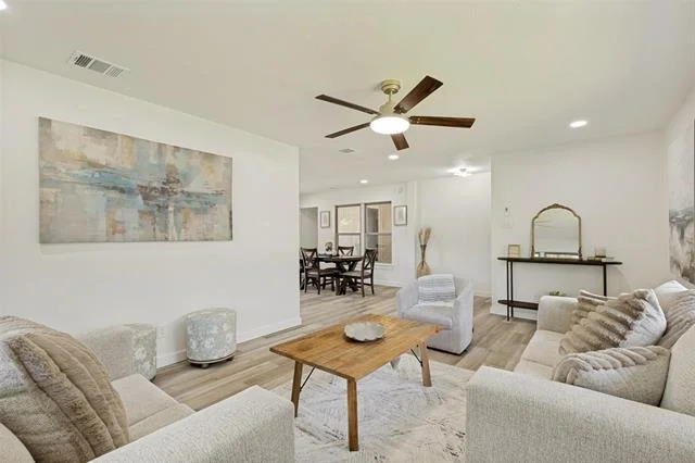 Unit for sale at 2930 Bellknoll Lane, Dallas, TX 75229