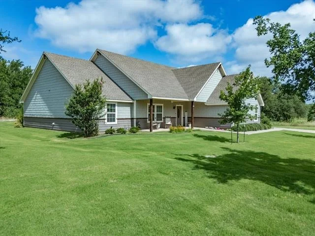 Unit for sale at 1018 Westwood Drive, Graham, TX 76450