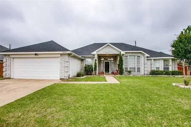 Unit for sale at 809 Steadman Drive, Cedar Hill, TX 75104