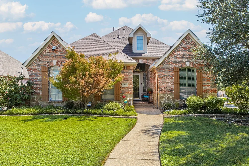 Unit for sale at 5900 Barton Springs Drive, North Richland Hills, TX 76180