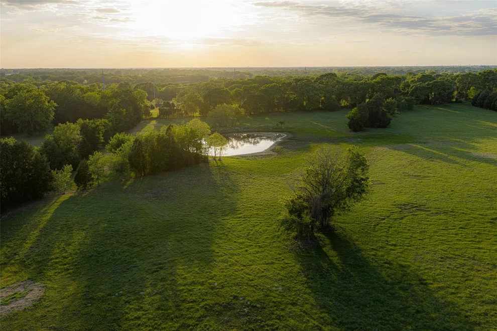 Unit for sale at 419 US Highway 175 W, Eustace, TX 75124