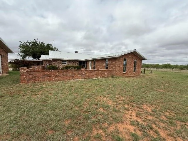 Unit for sale at 5026 N Interstate 20, Sweetwater, TX 79556