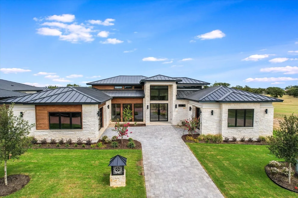 Unit for sale at 109 Island Court, Horseshoe Bay, TX 78657